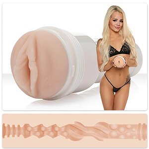 Masturbator Elsa Jean Tasty Fleshlight Thumb 1